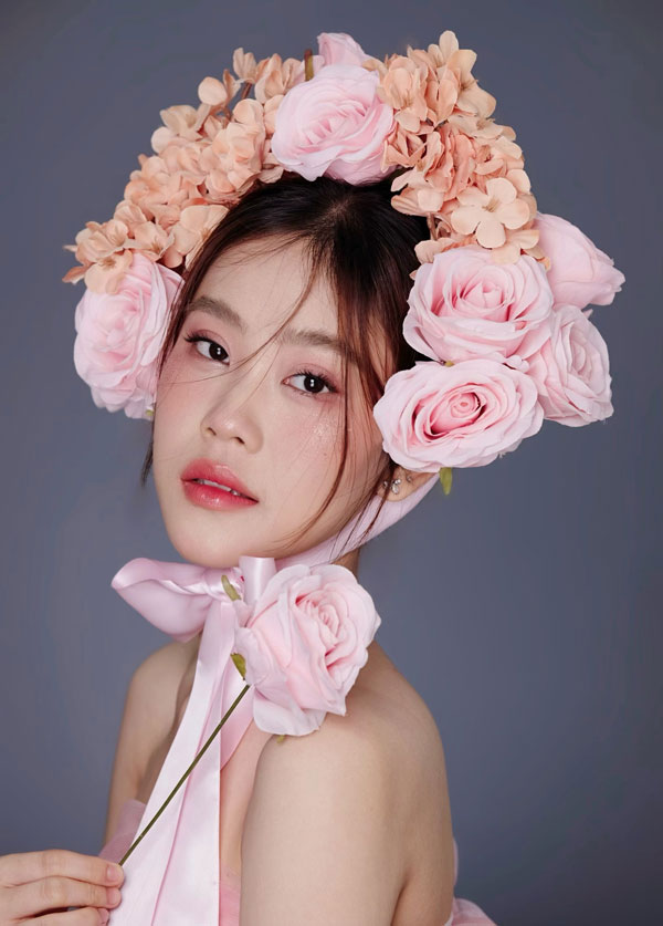 MakeUp Look lấy cảm hứng từ hoa (Fantasy 4)