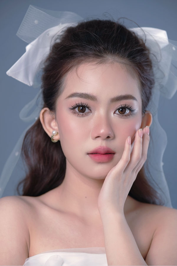 Cô dâu Trung Hoa (Douyin Make Up)